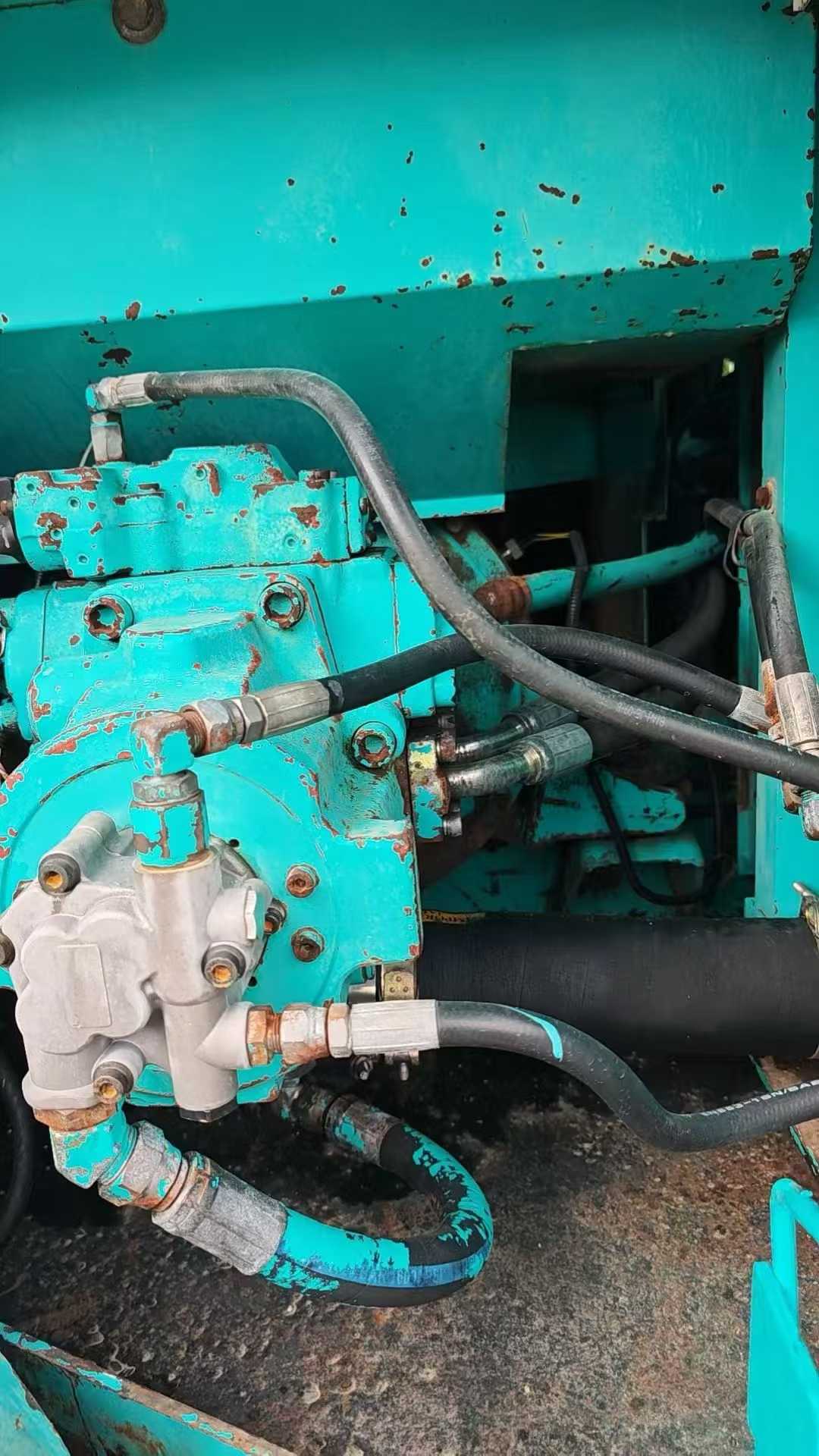 Used Kobelco SK200-5.5 Excavator 2016 Model / 7