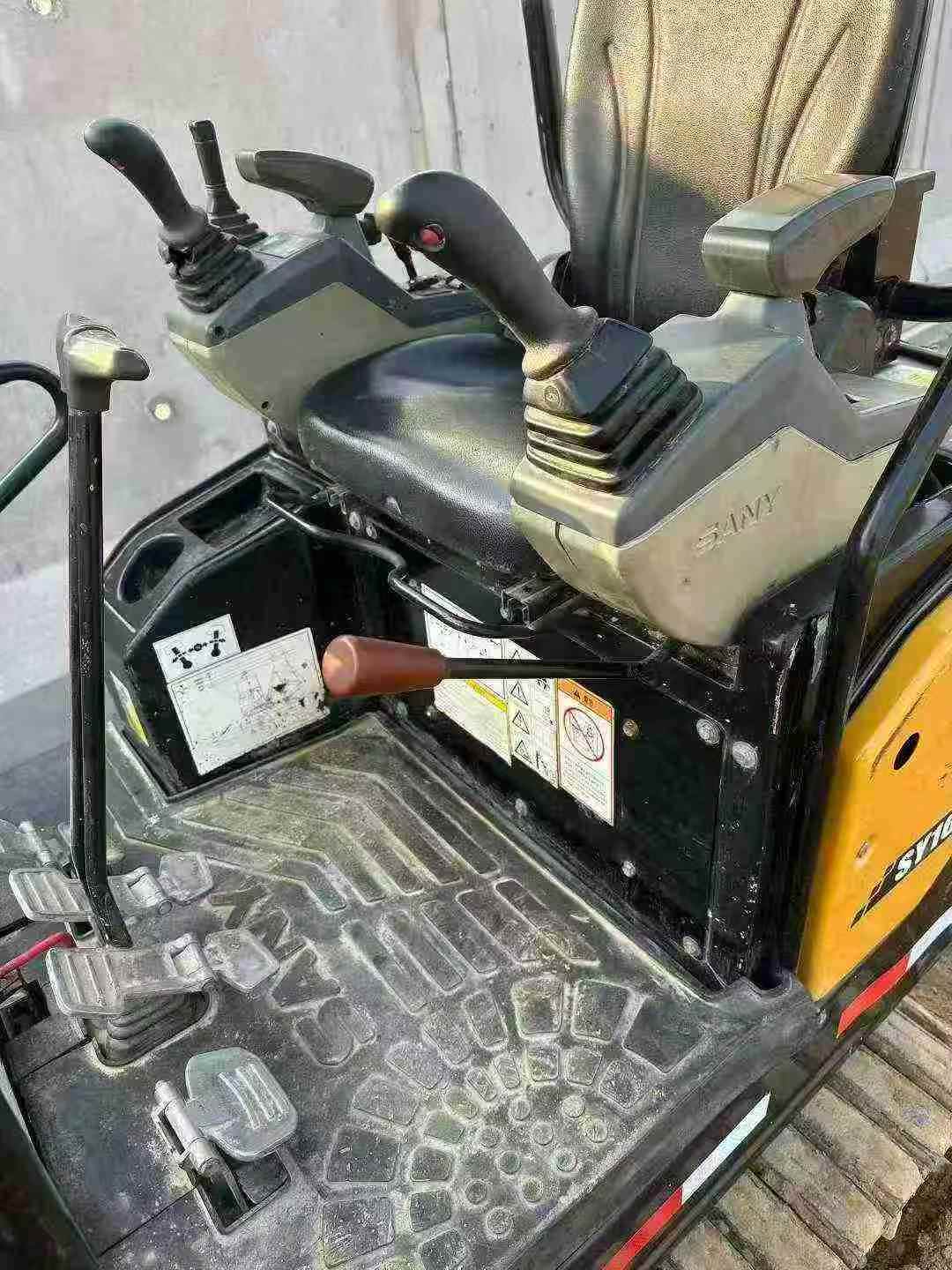 Used Sany SY16E Excavator 2016 Model / 5