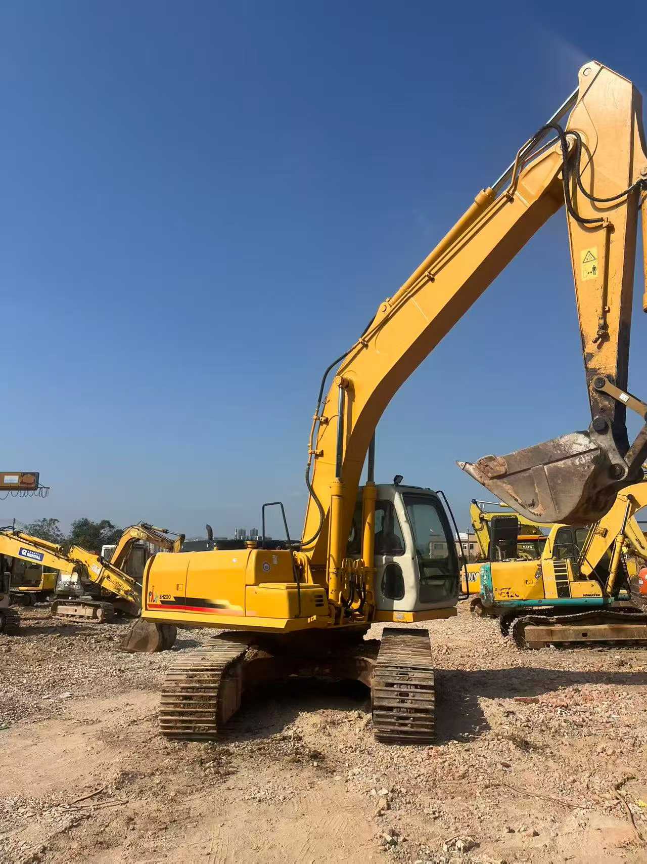 Used Sumitomo SH200-3 Excavator 2016 Model / 2