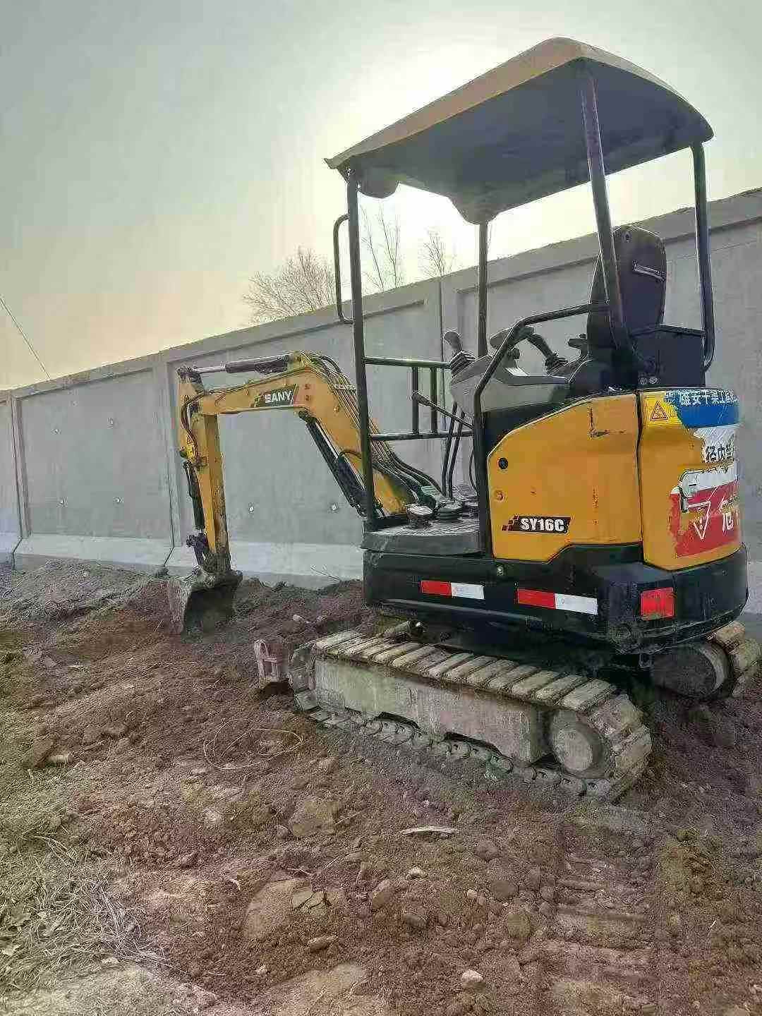 Used Sany SY16E Excavator 2016 Model / 2