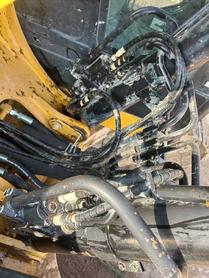 Buy Caterpillar 320E Used Excavator / 5 Used Caterpillar 320E Excavator 2021 Model / 5