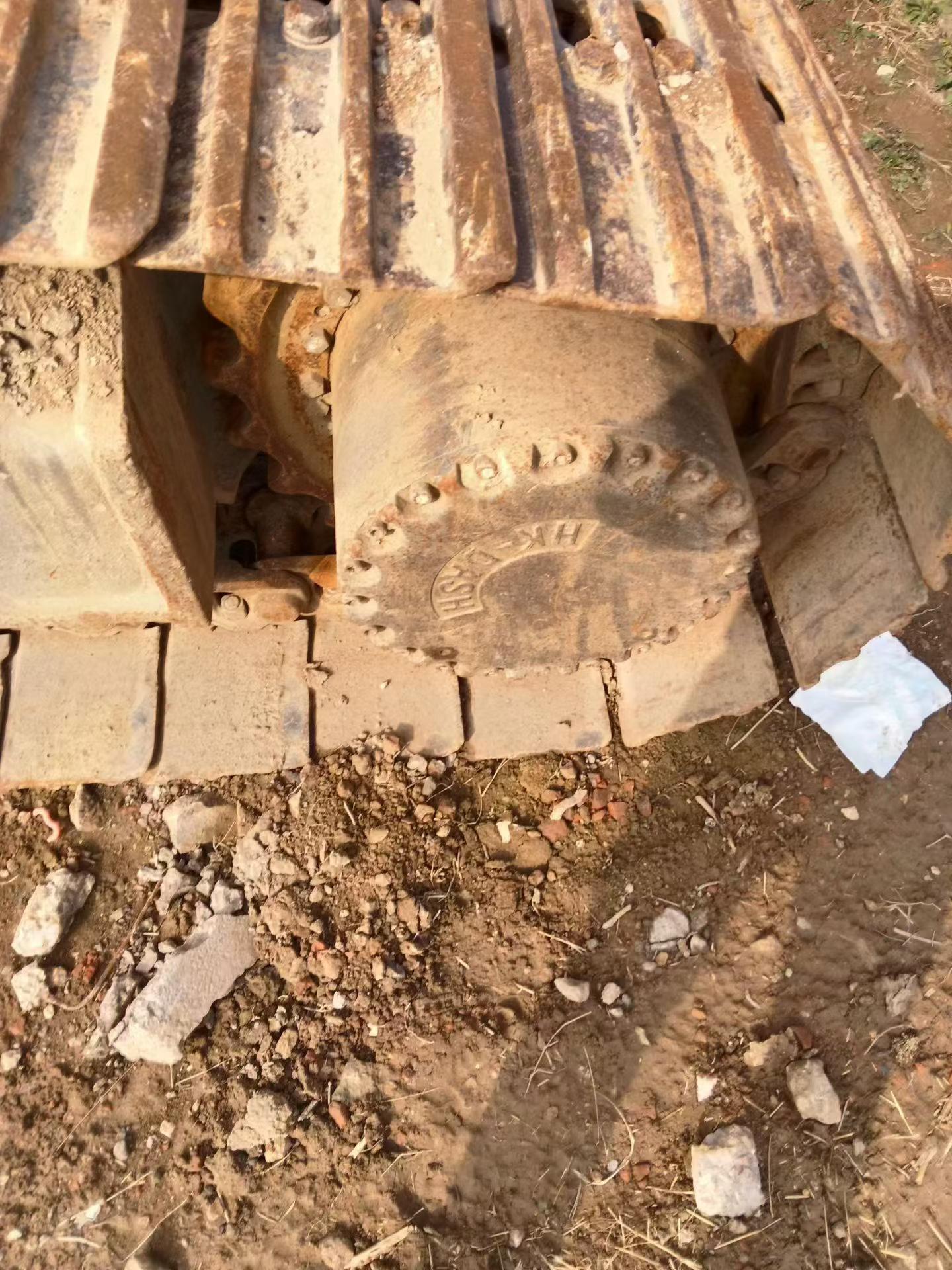 Used Doosan DH220-7 Excavator 2010 Model / 8