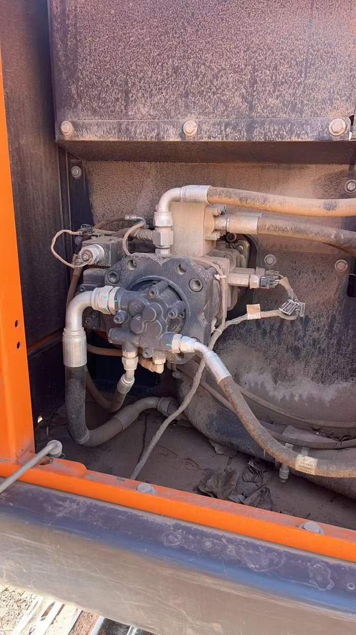 Used Doosan DH130LC-V Excavator 2020 Model / 5