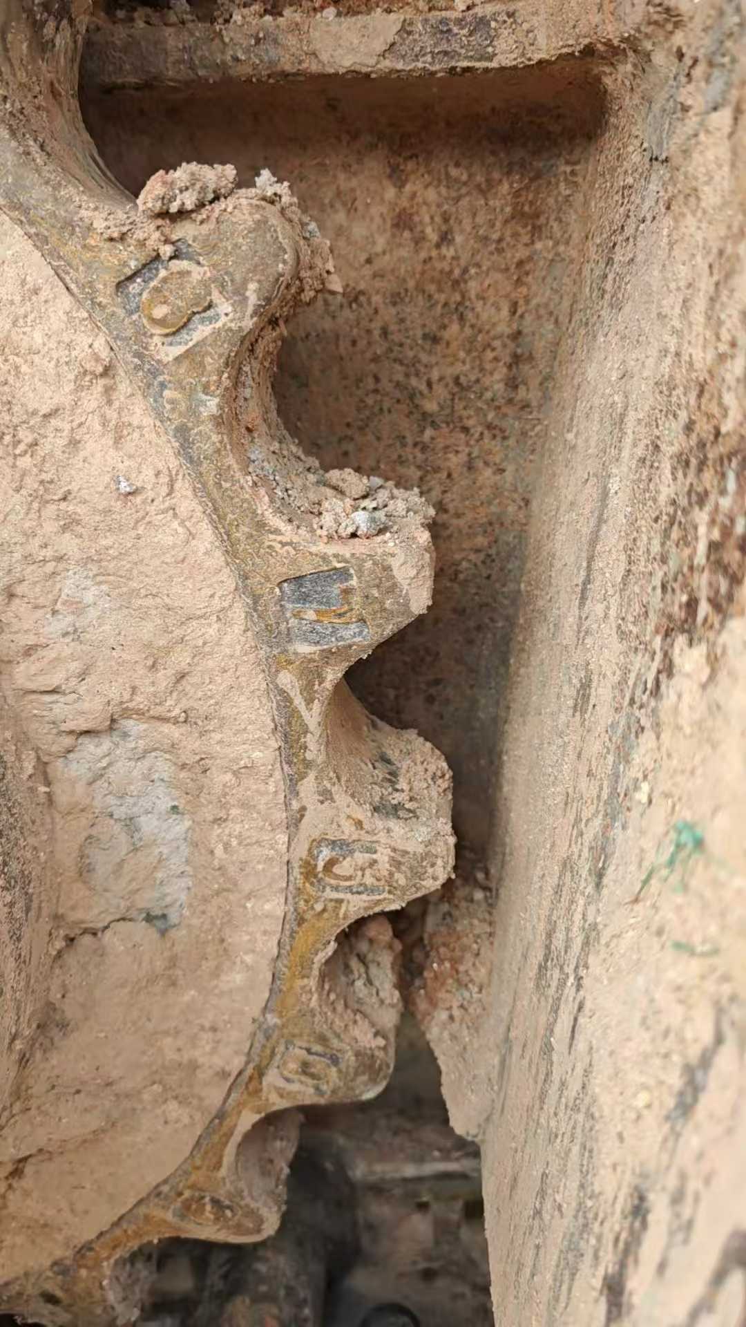 Used Kobelco SK200-5.5 Excavator 2016 Model / 3