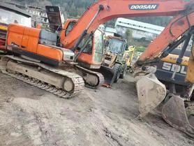 Buy Doosan DH130LC-V Used Excavator / 3 Used Doosan DH130LC-V Excavator 2019 Model / 3
