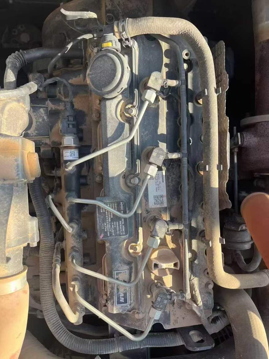 Used Doosan DH130LC-V Excavator 2020 Model / 9