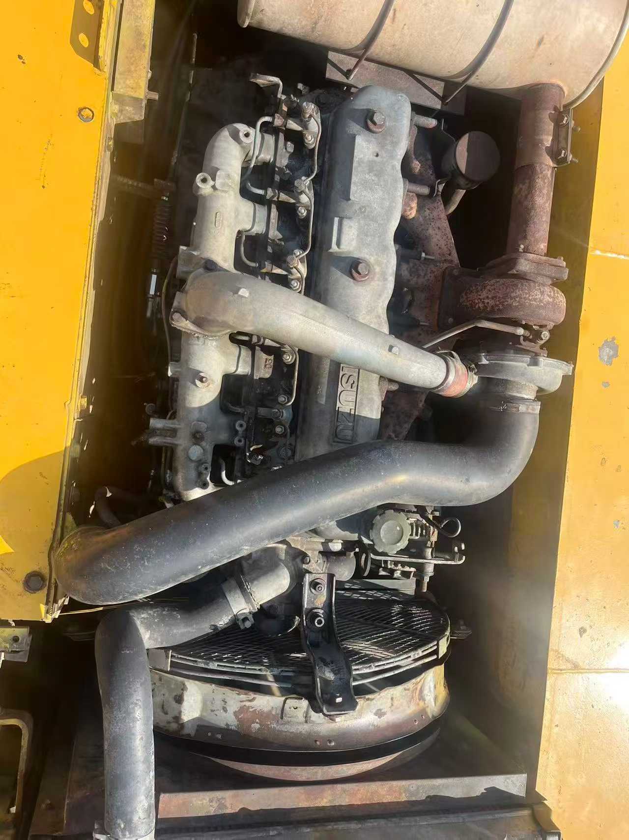 Used Sumitomo SH200-3 Excavator 2016 Model / 8