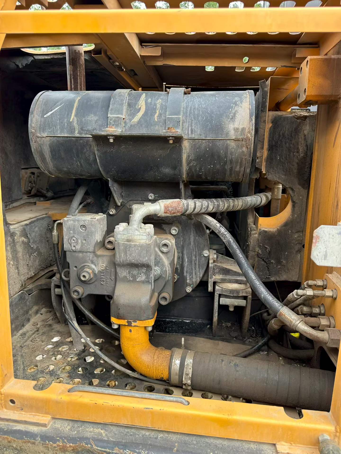 Used Sany SY95C Excavator 2014 Model / 3