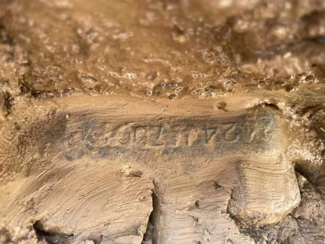 Buy Kobelco SK210 Used Excavator / 9 Used Kobelco SK210 Excavator 2014 Model / 9