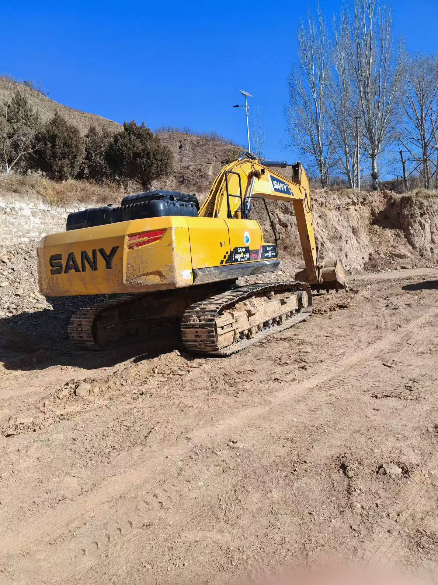 Used Sany SY245H Excavator 2020 Model / 2