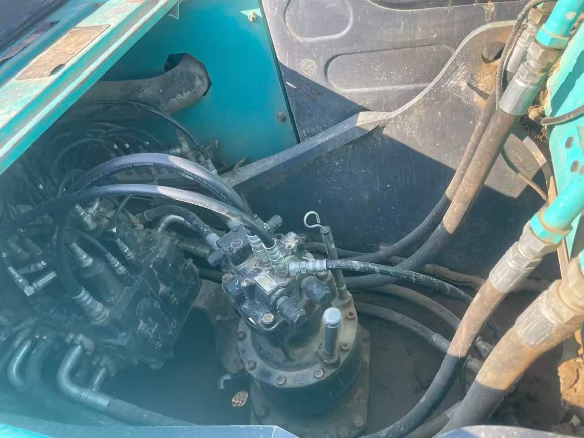 Buy Kobelco SK210 Used Excavator / 5 Used Kobelco SK210 Excavator 2014 Model / 5