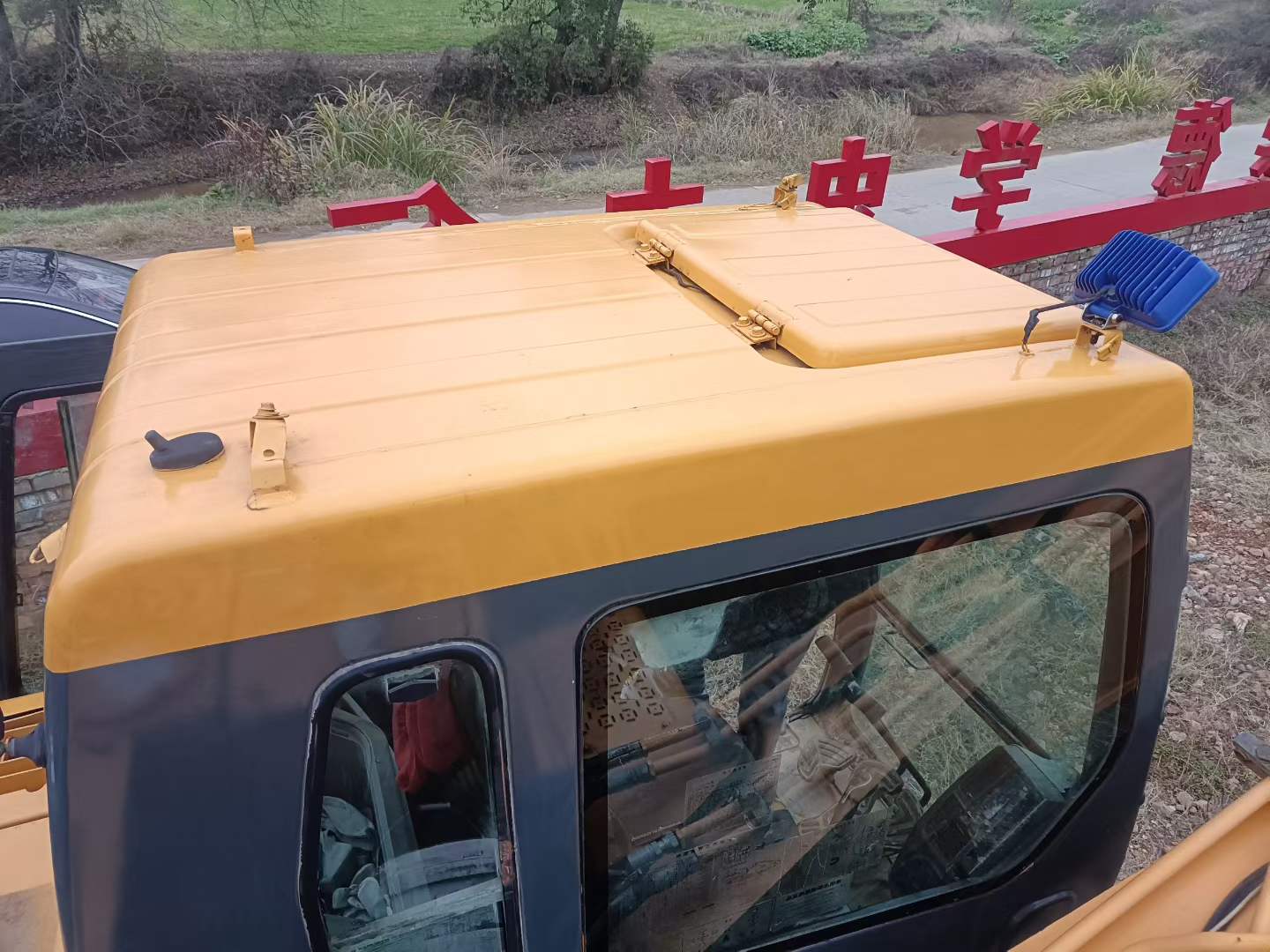 Used Hyundai 110LVS Excavator 2016 Model / 9