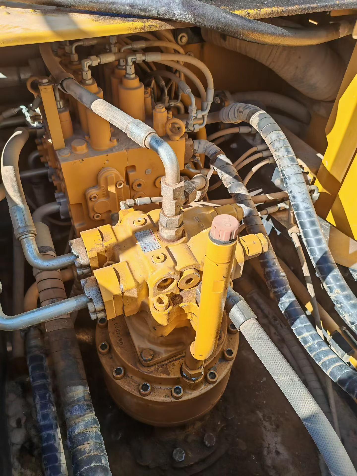 Used Sany SY245H Excavator 2020 Model / 3