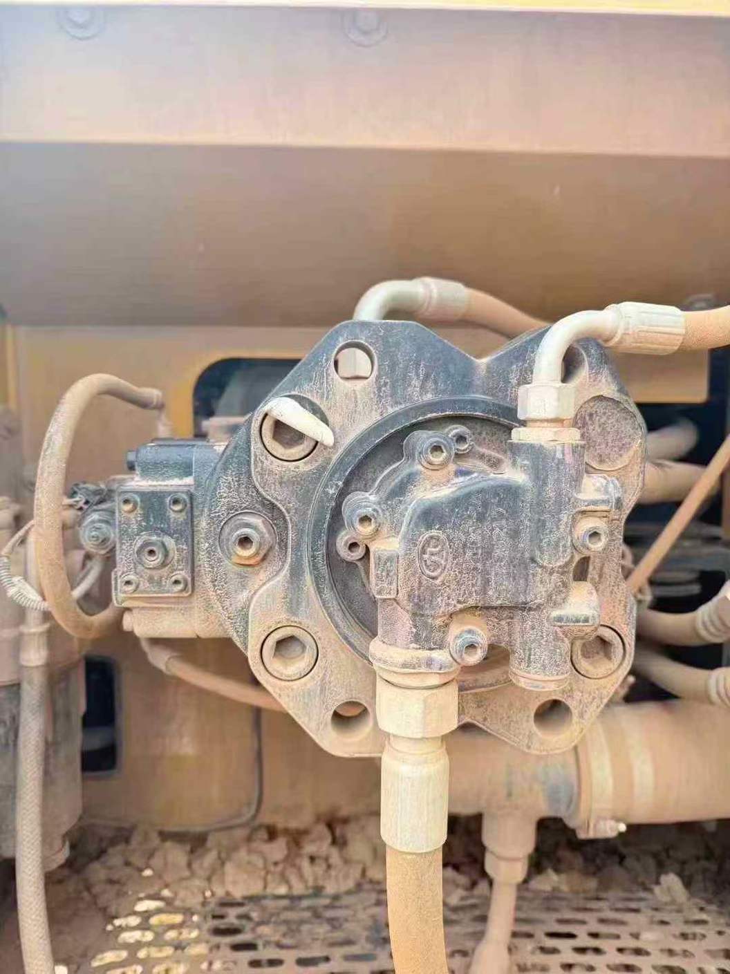 Used Sany SY200C Excavator 2021 Model / 7