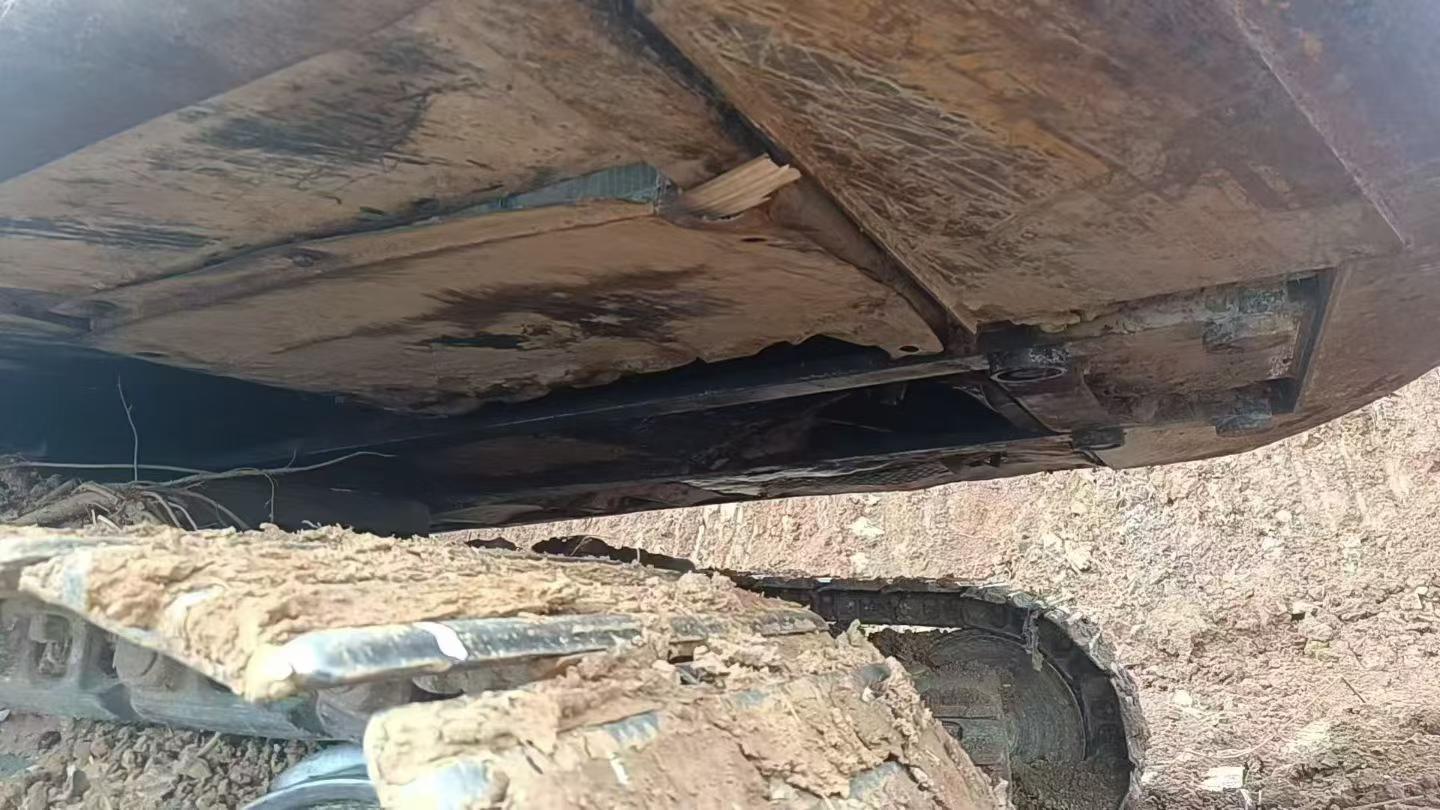 Used Sany SY225C Excavator 2015 Model / 4