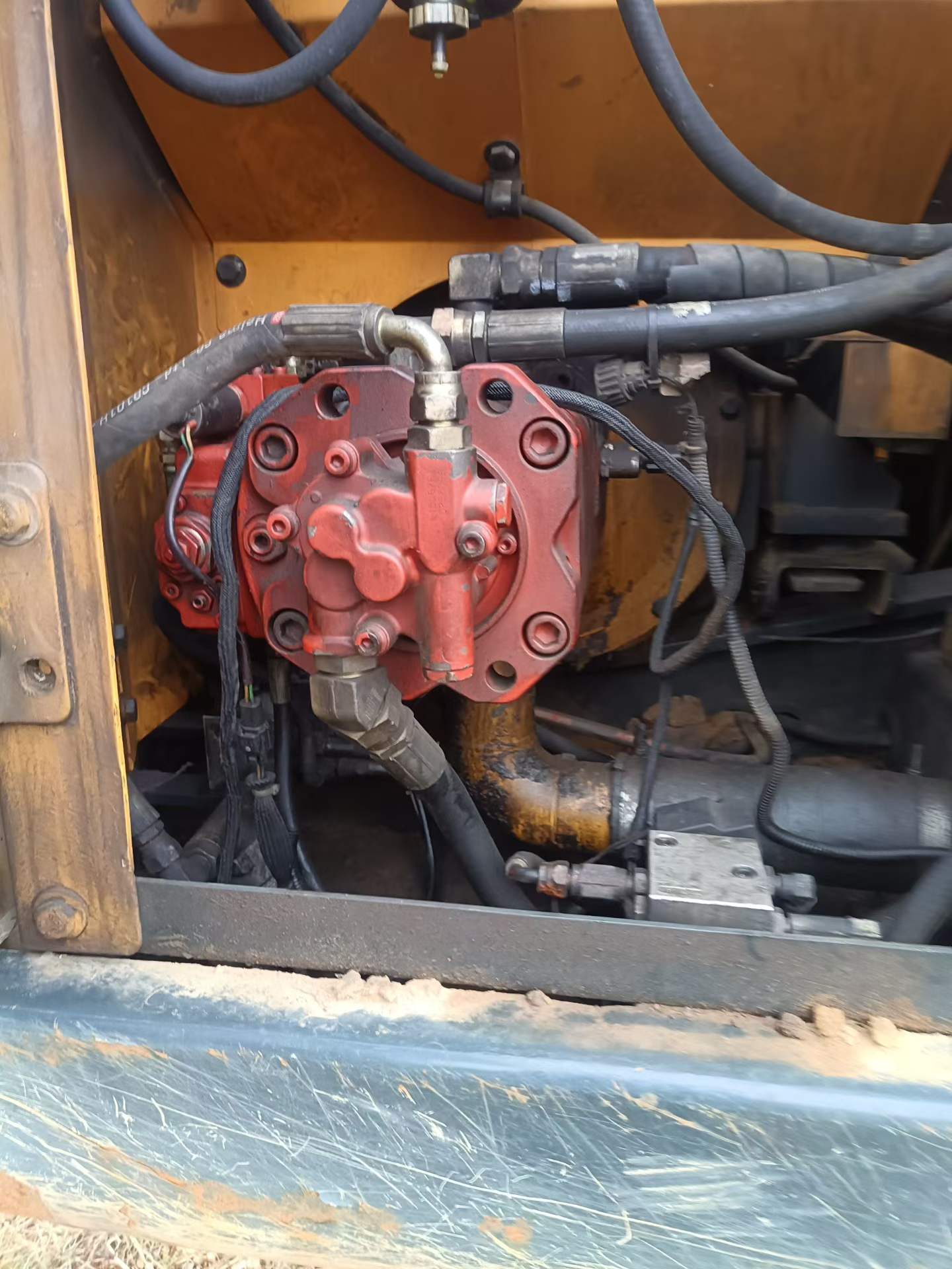 Used Hyundai 110LVS Excavator 2016 Model / 4