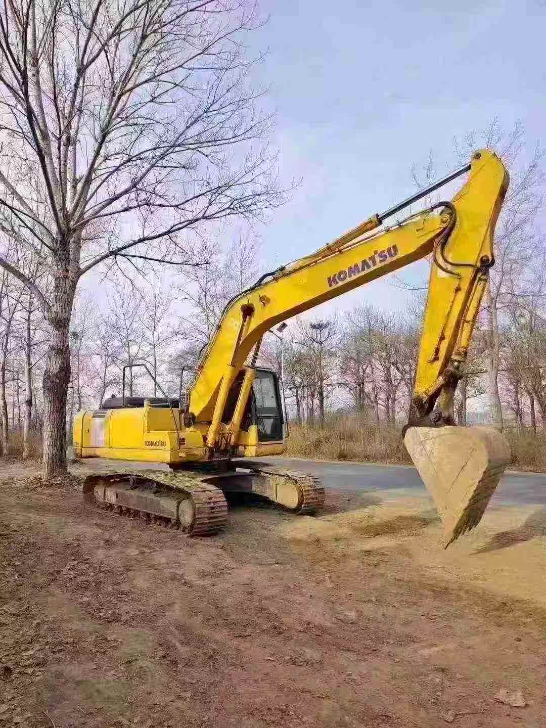 Used Komatsu PW220-7 Excavator 2007 Model / 2