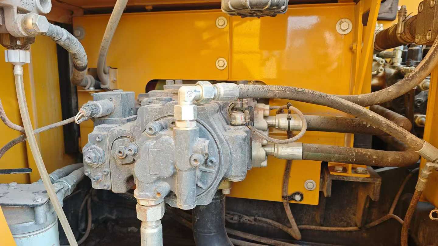 Used XCMG XE135GA Excavator 2025 Model / 5