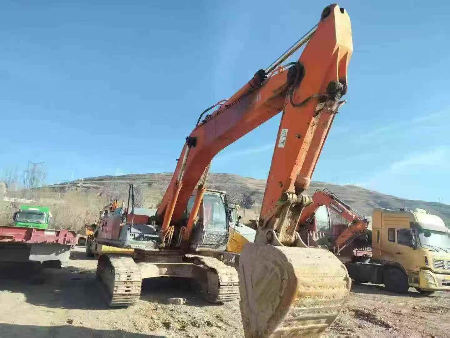 Used Hitachi ZX60 Excavator 2011 Model / 7