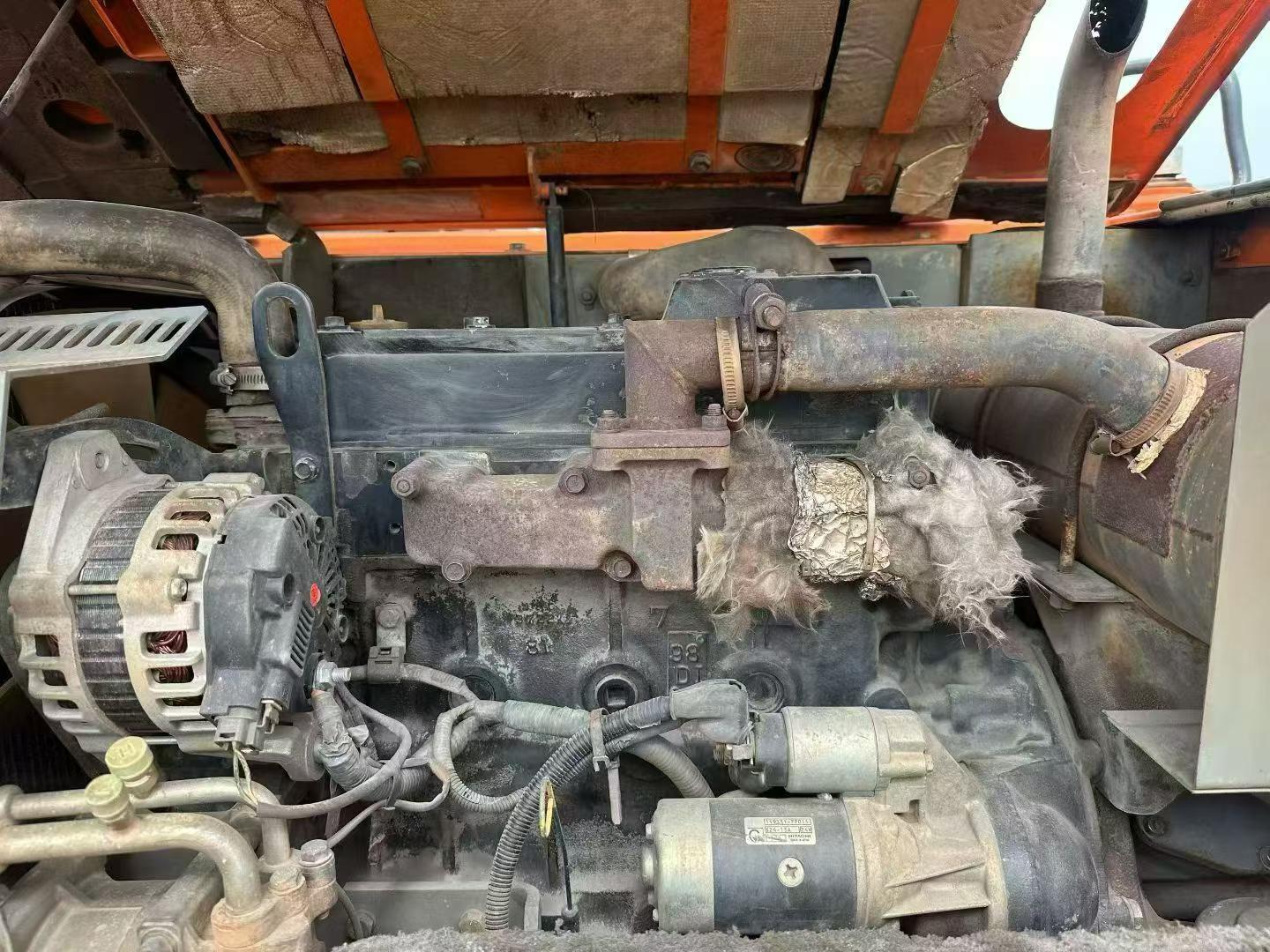 Used Hitachi ZX70-5G Excavator 2015 Model / 4