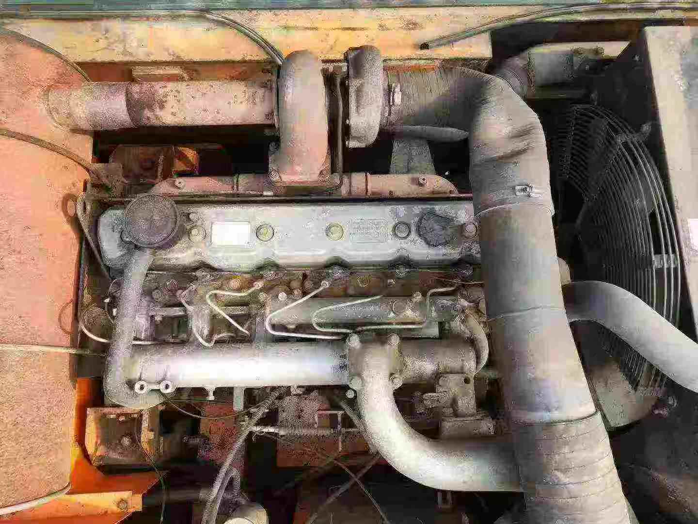 Used Doosan DL420 Excavator 2011 Model / 7