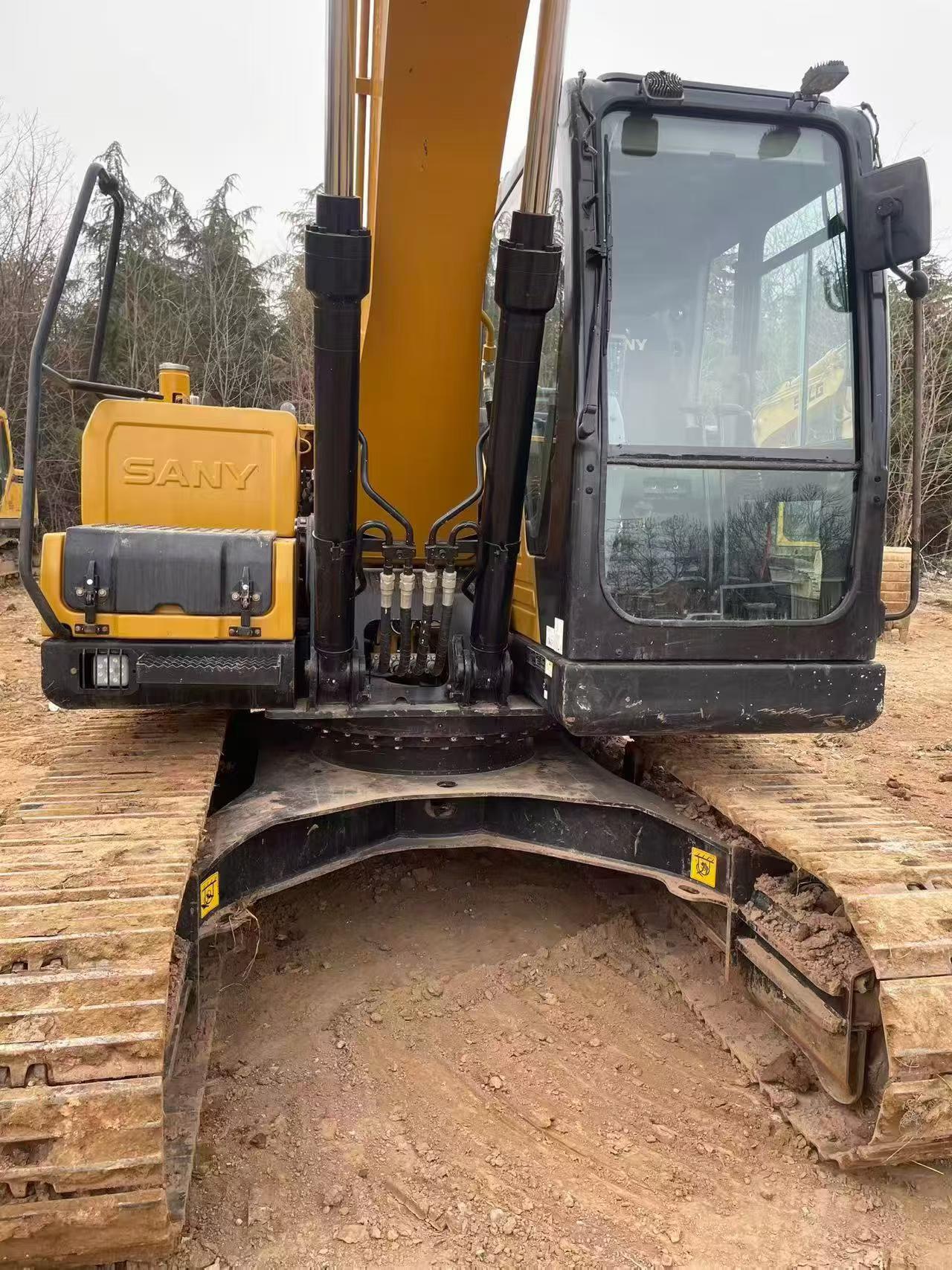 Used Sany SY135 Excavator 2023 Model / 9