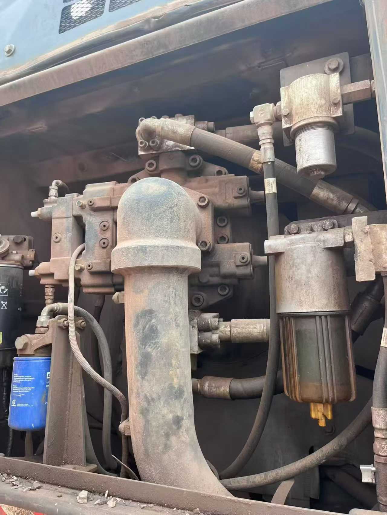 Used Doosan DL420 Excavator 2017 Model / 3