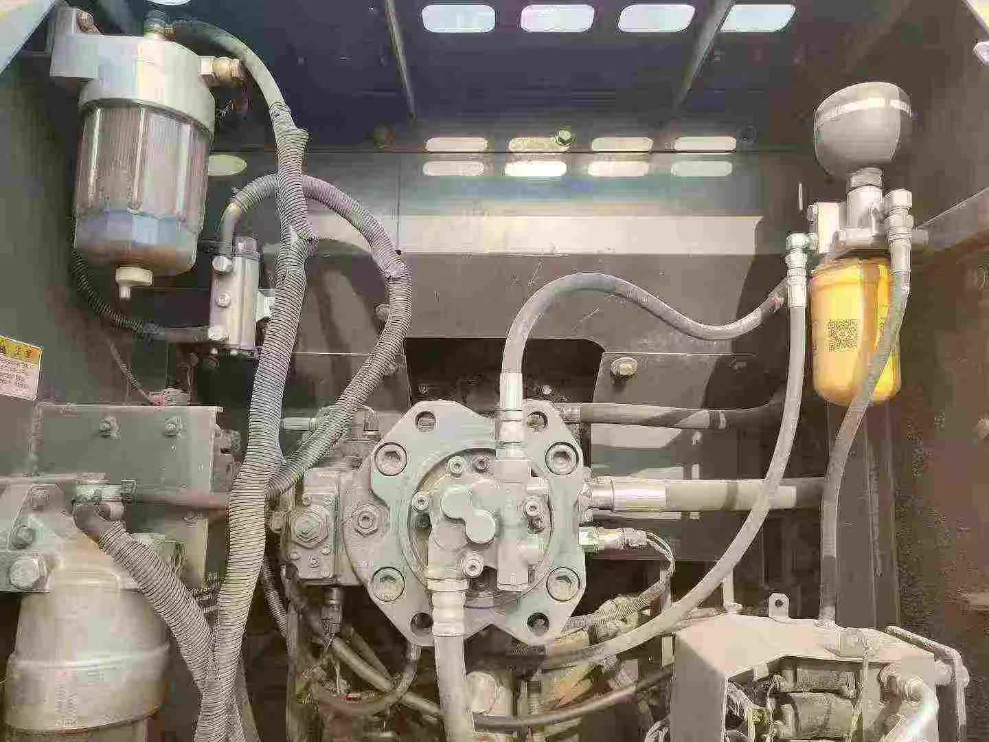 Used Sumitomo SH210A5 Excavator 2016 Model / 8