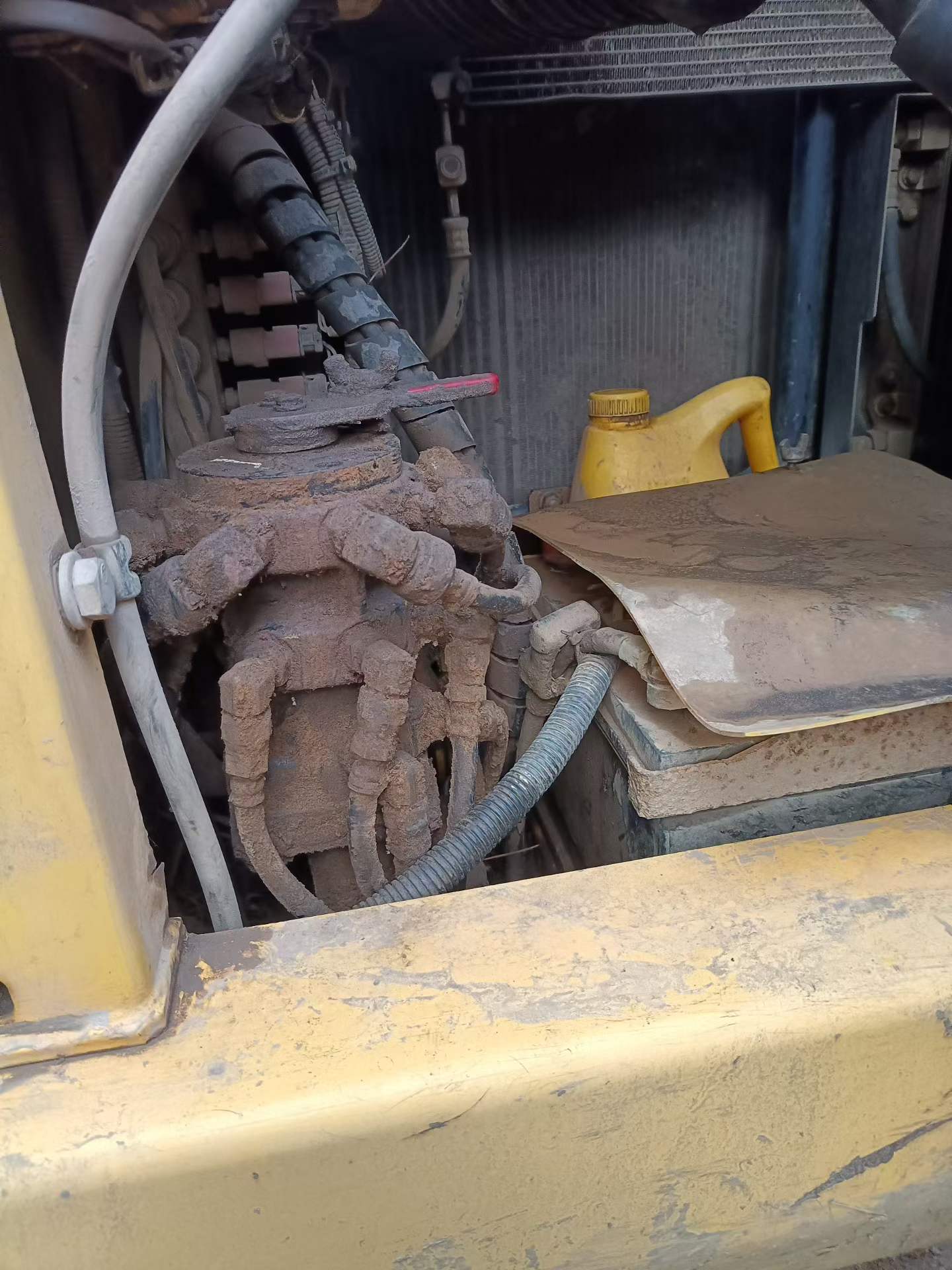 Used Komatsu PC120-8 Excavator 2016 Model / 9