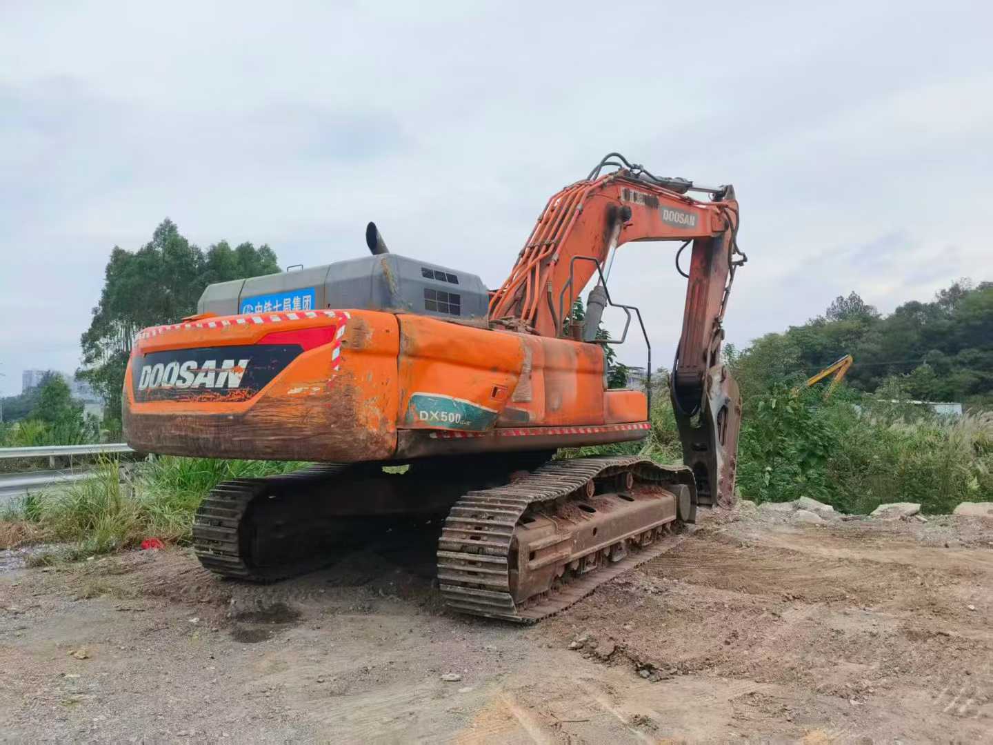 Buy Doosan DL420 Used Excavator