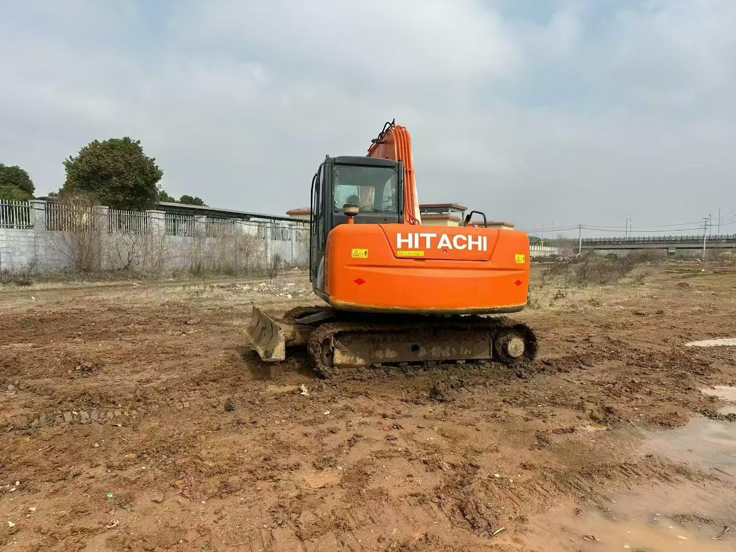 Used Hitachi ZX70-5G Excavator 2015 Model / 5
