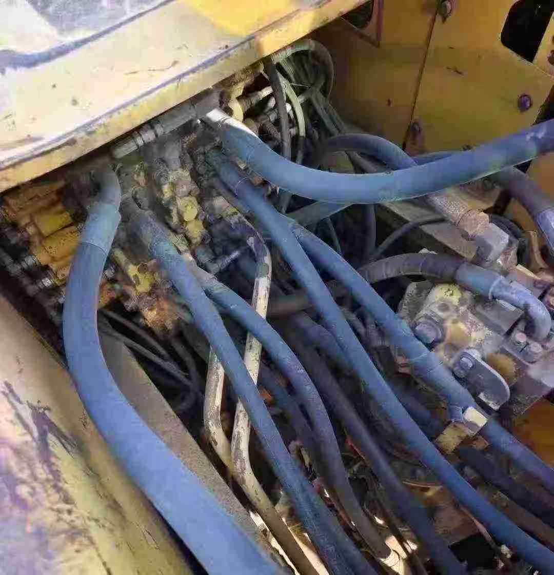 Used Komatsu PW220-7 Excavator 2007 Model / 6