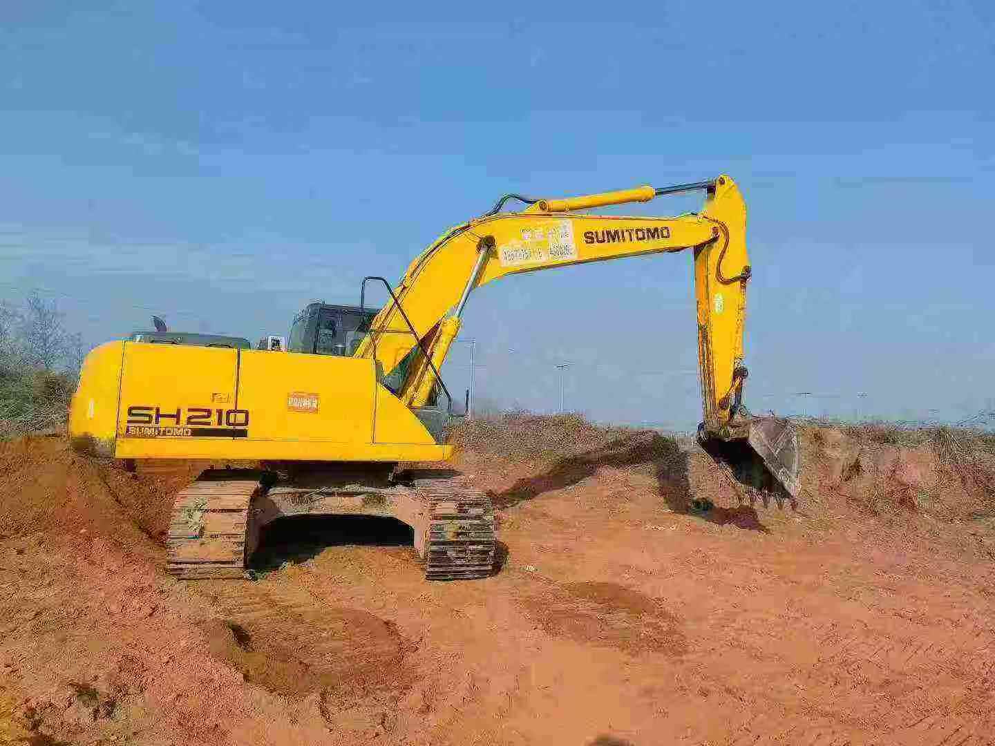 Used Sumitomo SH210A5 Excavator 2016 Model / 3
