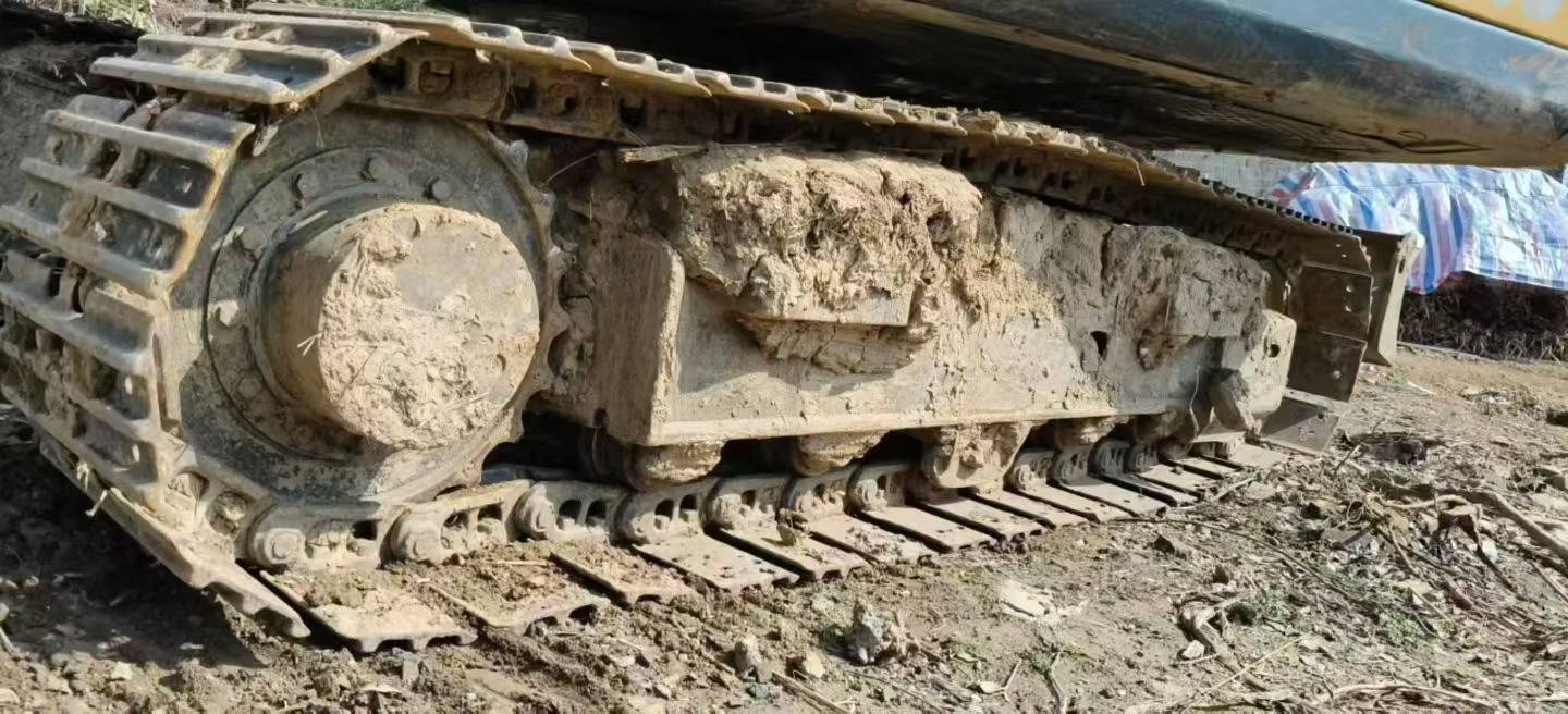 Used XCMG XE75C Excavator 2016 Model / 6