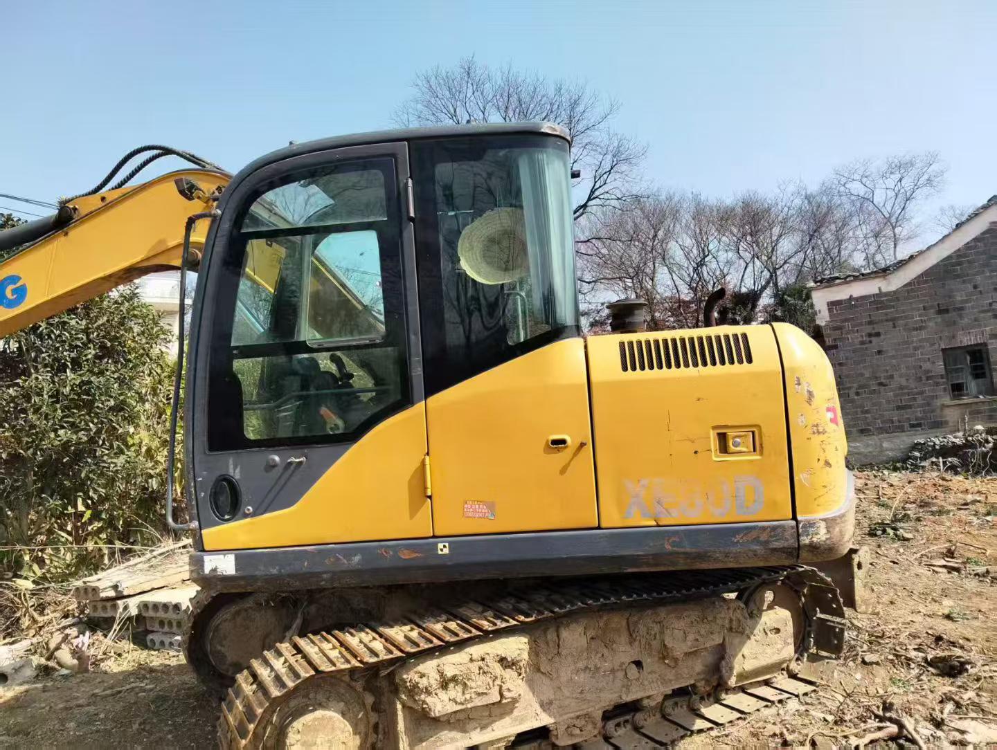 Used XCMG XE75C Excavator 2016 Model / 5
