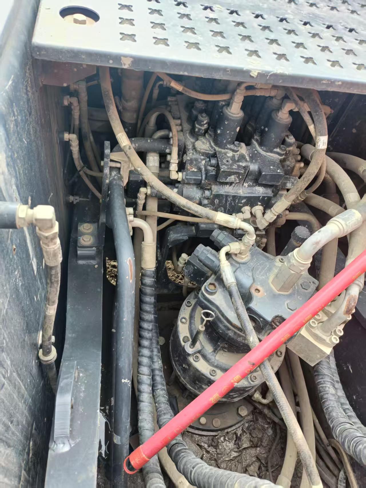 Used Doosan DH200-3 Excavator 2021 Model / 8