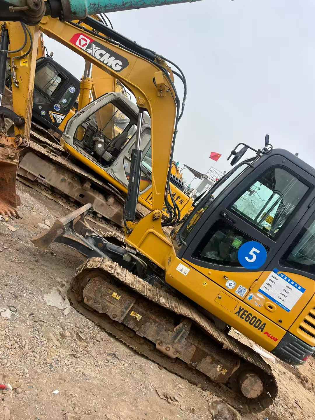 Used XCMG XE60 Excavator 2016 Model / 5