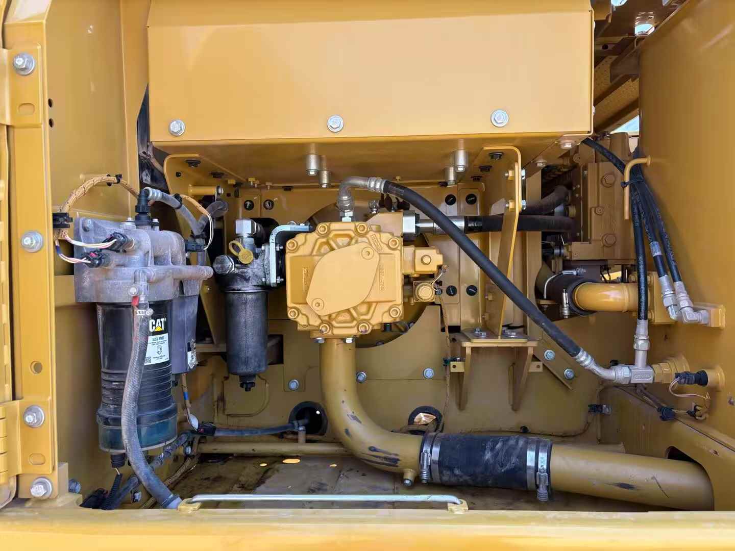 Buy Caterpillar CT20 Used Excavator / 7 Used Caterpillar CT20 Excavator 2023 Model / 7