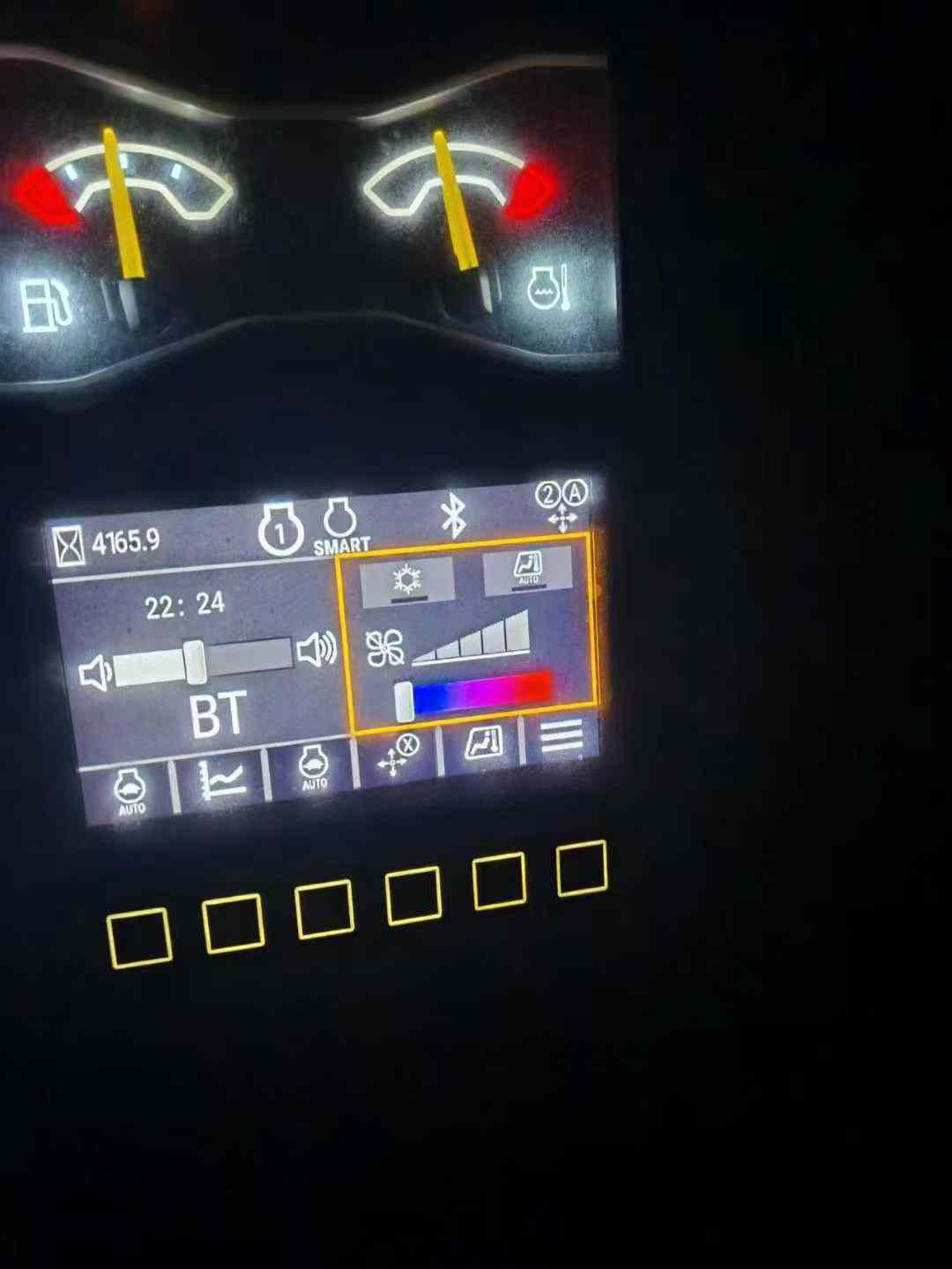 Used Caterpillar CAT310  Excavator 2016 Model / 9