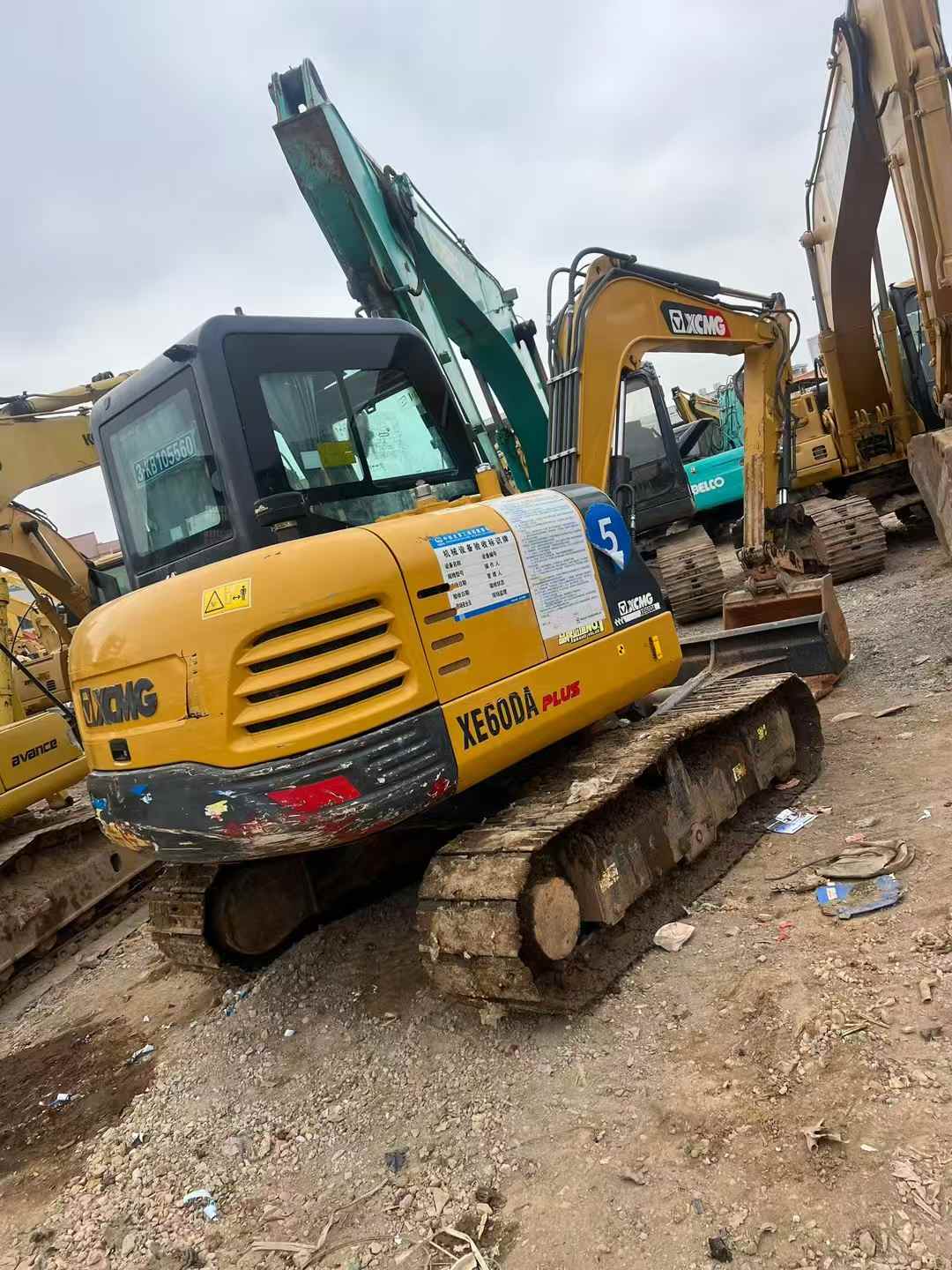 Used XCMG XE60 Excavator 2016 Model / 9