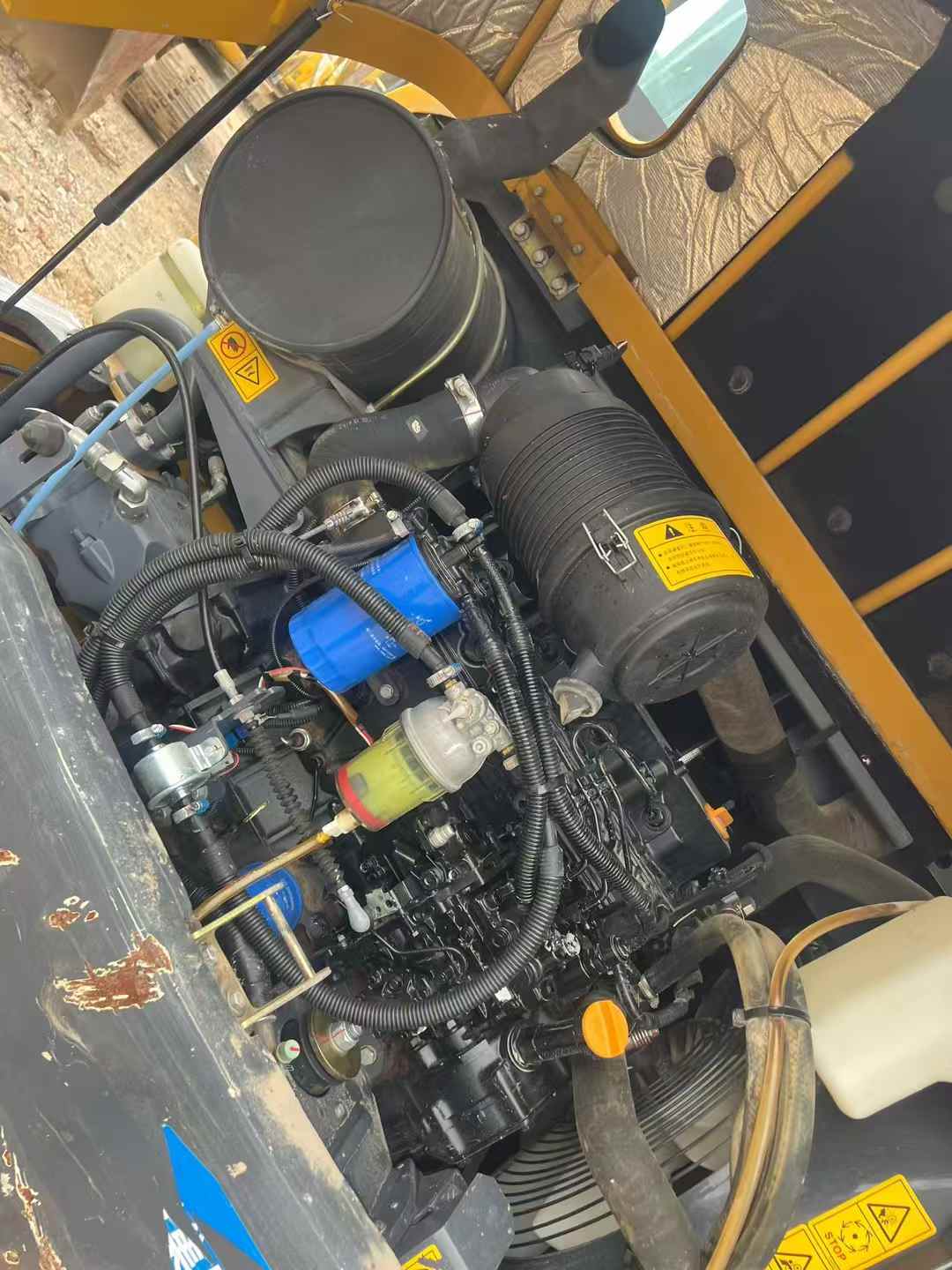 Used XCMG XE60 Excavator 2016 Model / 3