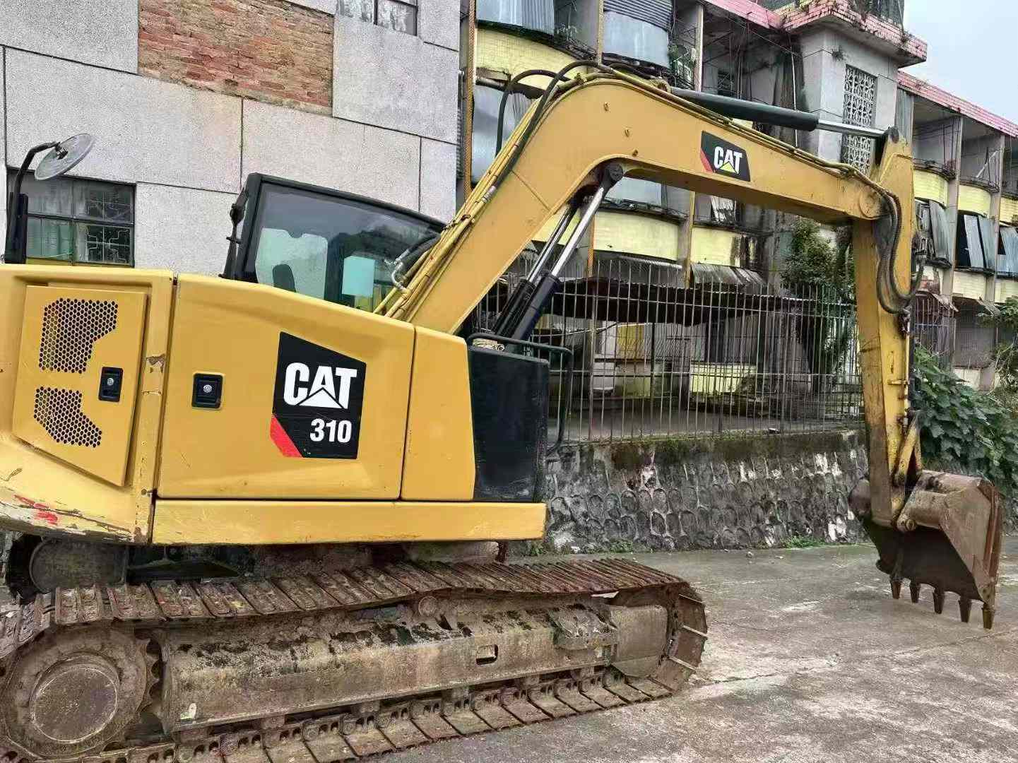 Buy Caterpillar CAT310  Used Excavator