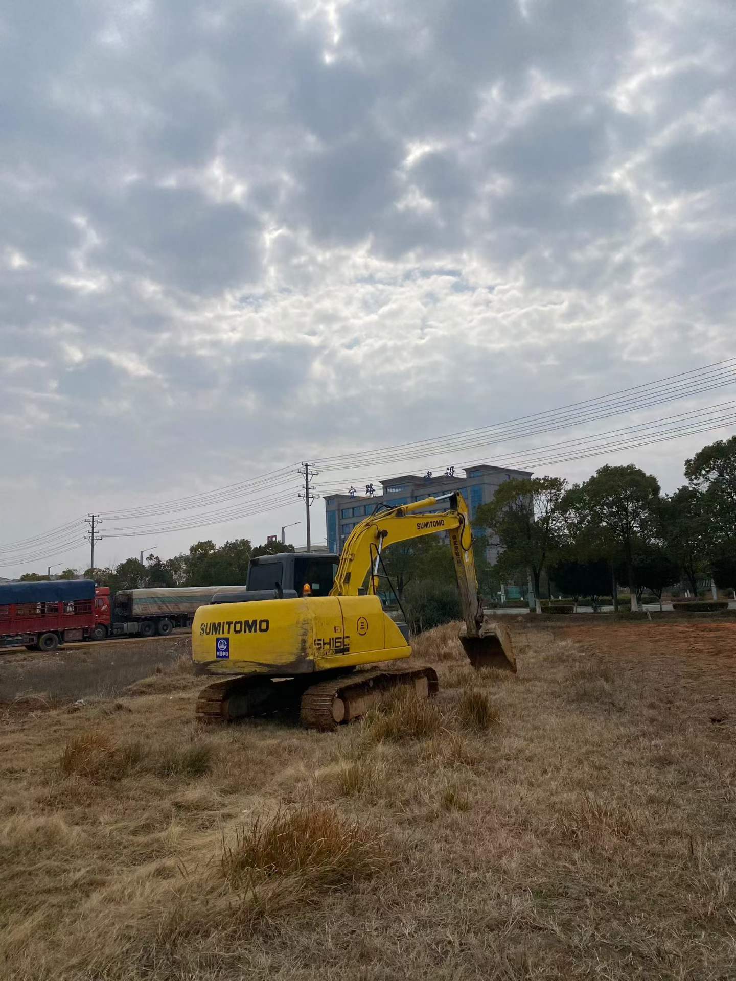 Used Sumitomo SH120 Excavator 2012 Model / 3