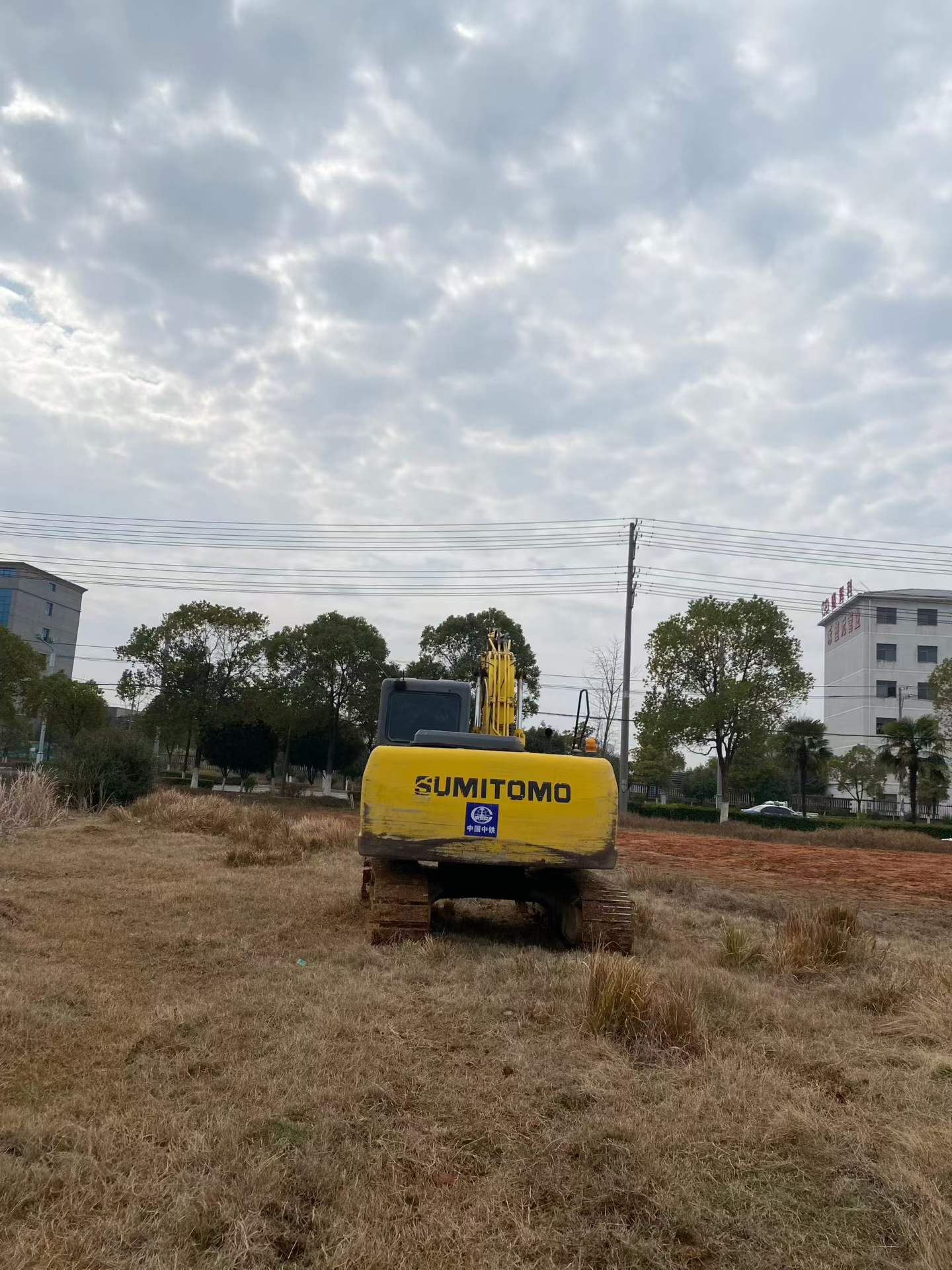 Used Sumitomo SH120 Excavator 2012 Model / 2