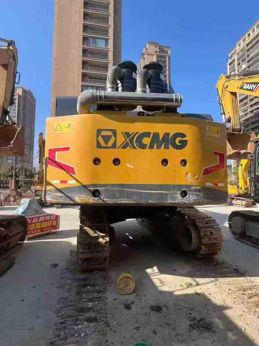 Used XCMG XE690DK MAX Excavator 2023 Model / 5