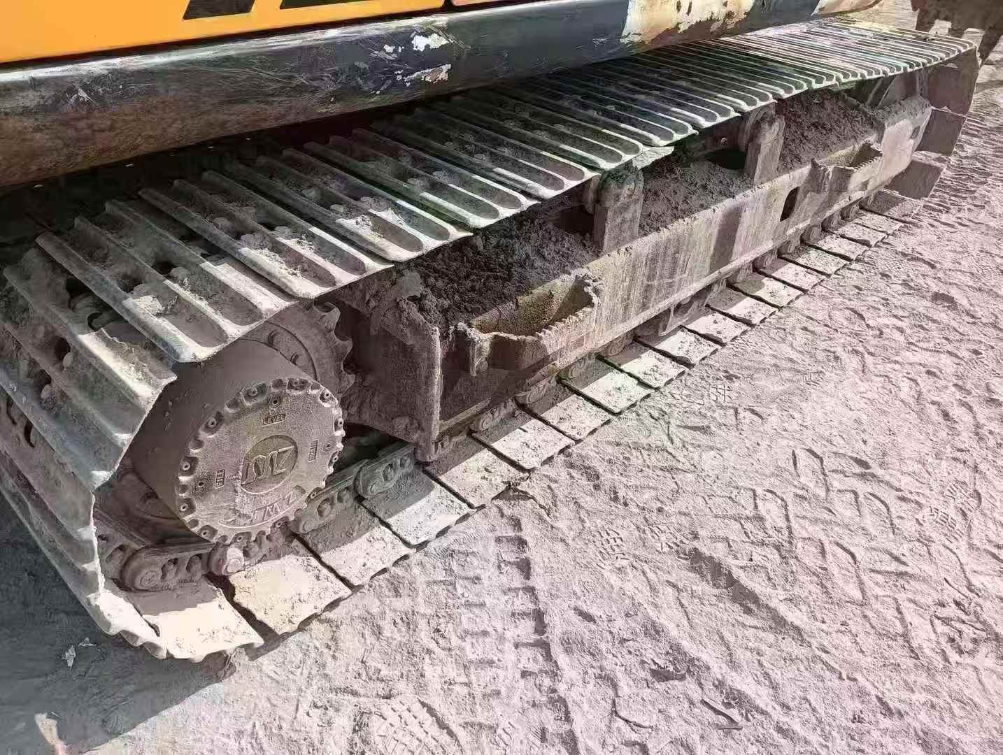 Used Sany SY135 Excavator 2014 Model / 8