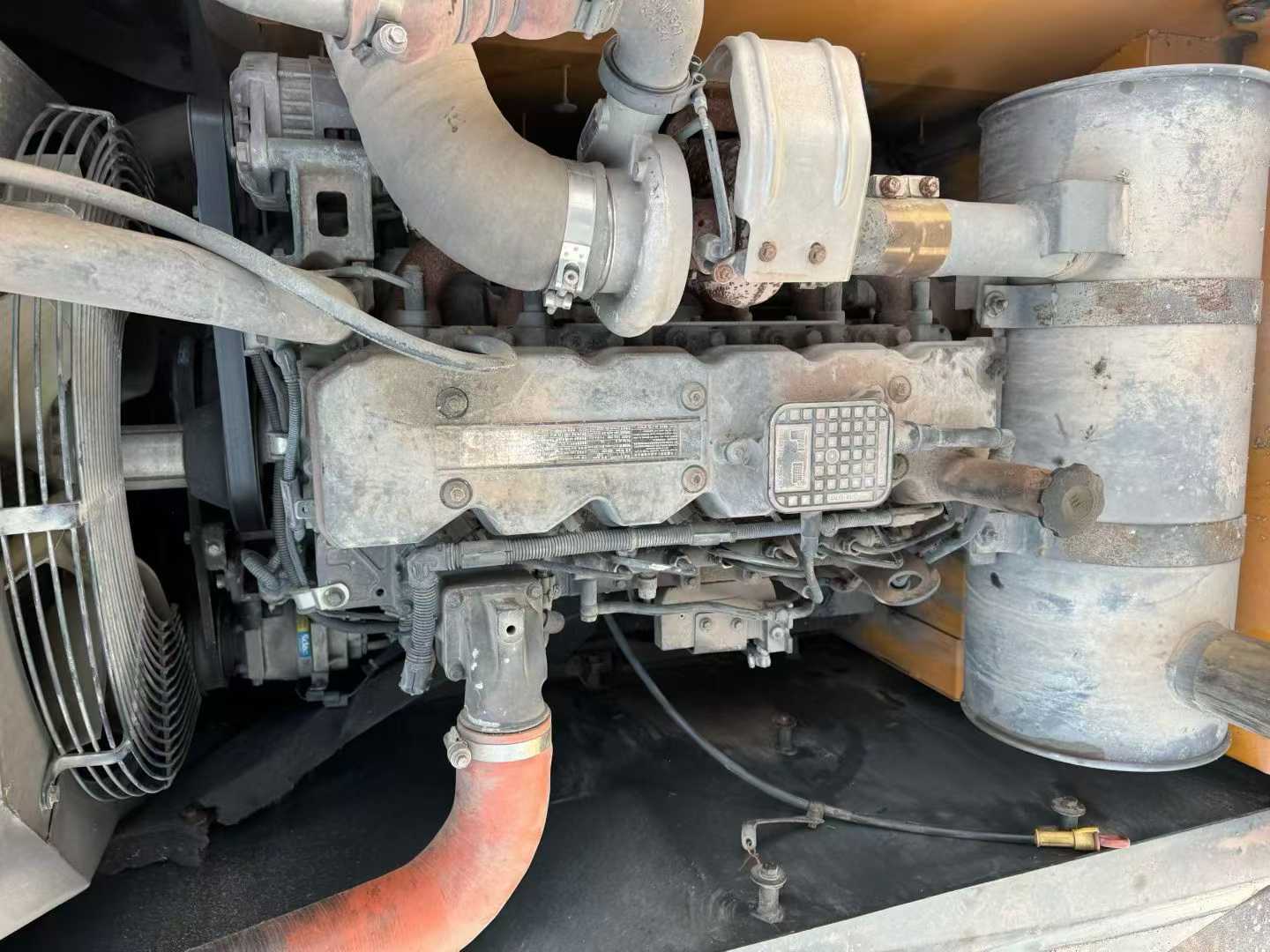 Used Hyundai R215-7 Excavator 2018 Model / 3