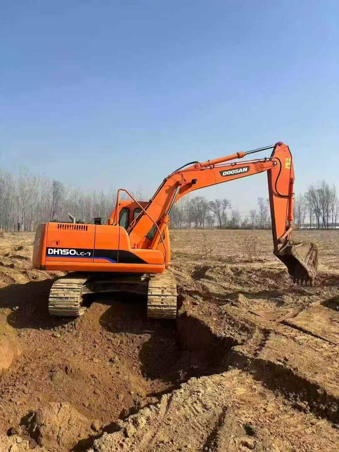 Used Doosan DH150 Excavator 2016 Model / 2