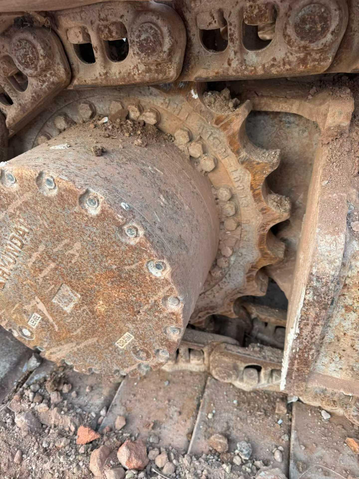 Used Hyundai R215-7 Excavator 2018 Model / 5