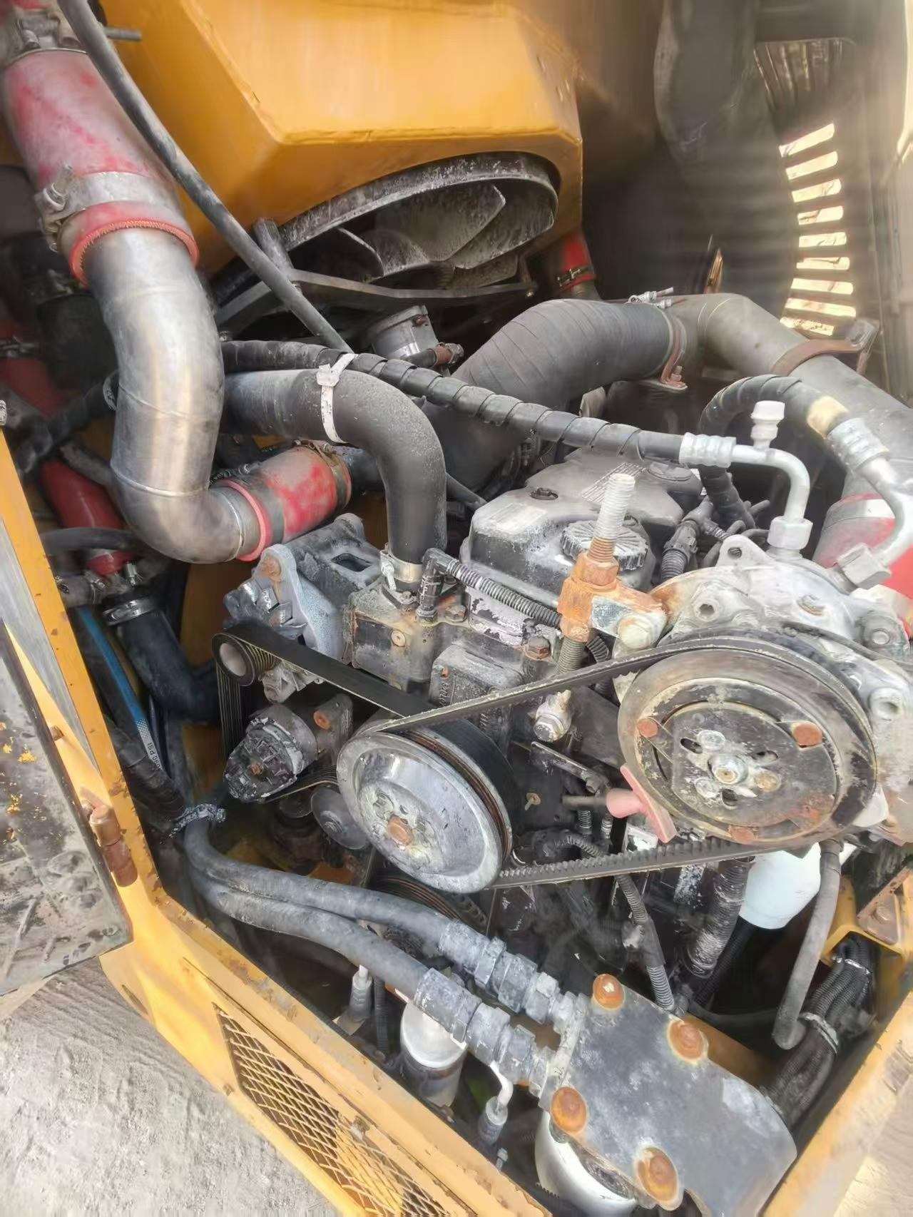 Used Sany SY130C Excavator 2022 Model / 8